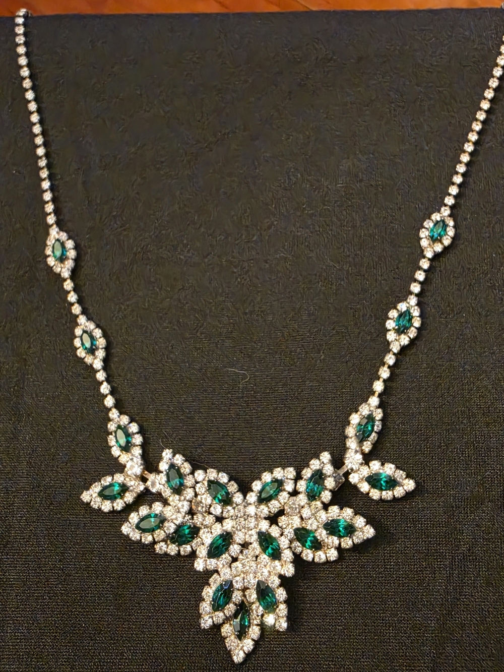 Emerald Crystal Statement Necklace - Women Jewelry